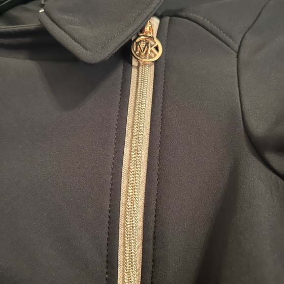 Michael Kors Girls zippered Coat Size 7 8 - Picture 3 of 10